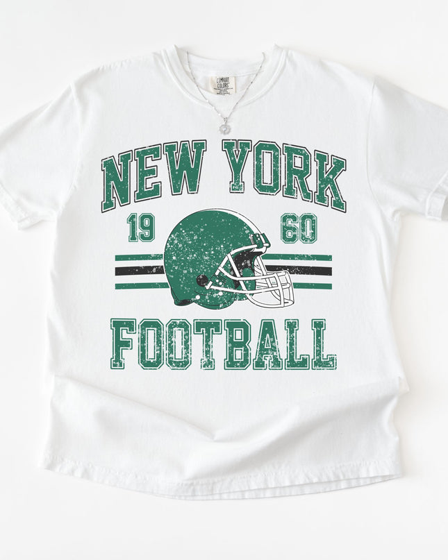 New York Football Graphic Tee – White Oversized Vintage T-Shirt with Green Helmet