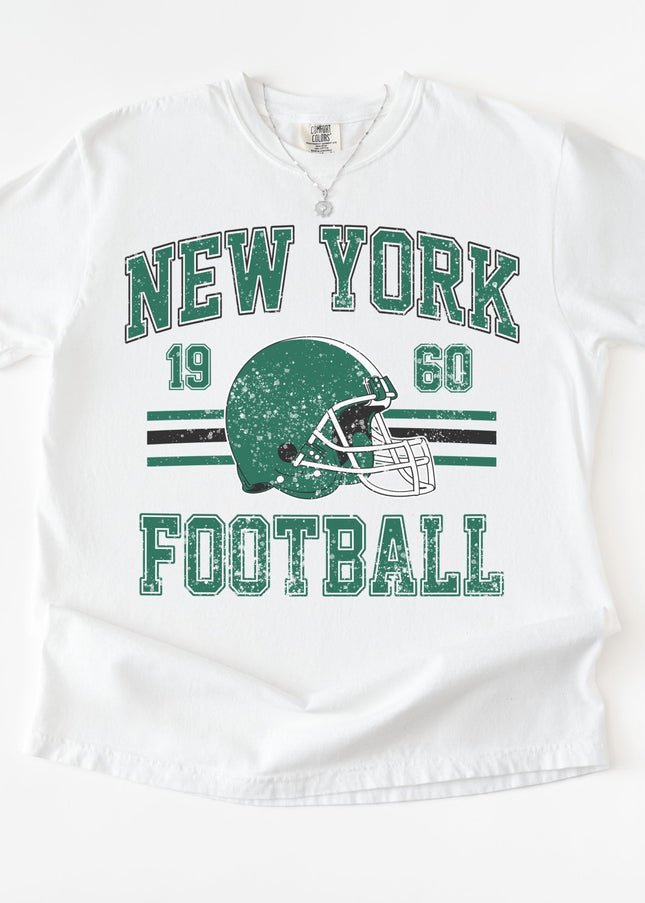 New York Football Graphic Tee – White Oversized Vintage T-Shirt with Green Helmet