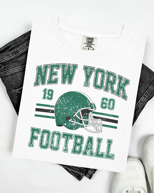 New York Football Graphic Tee – White Oversized Vintage T-Shirt with Green Helmet