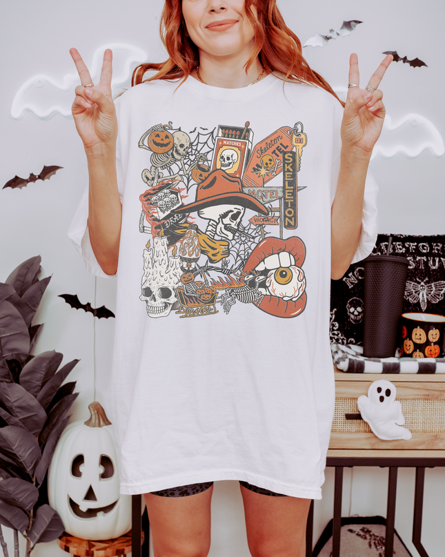 Halloween Graphic Tee, Unisex Spooky Shirt, Vintage Style T-shirt, Fall Apparel, Halloween Costume Layering