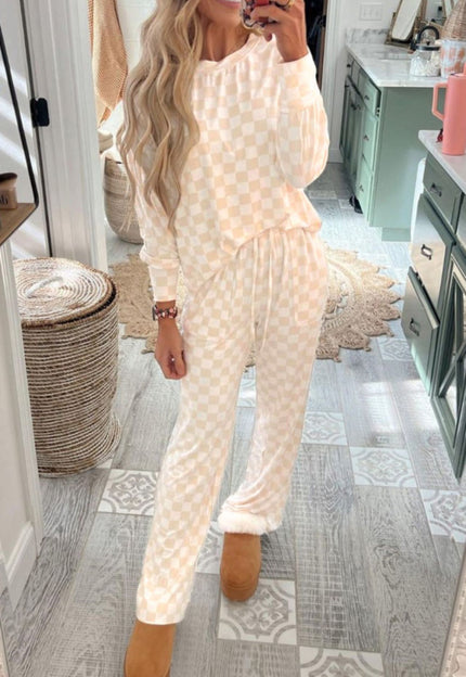 <strong>Cozy Nights</strong>-Cozy nights in, movie marathons, and the perfect PJs.
