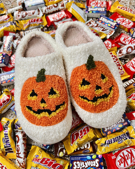 White Halloween Pumpkin Print Plush Slippers